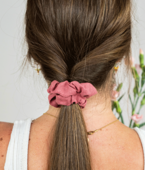 Obumi Linnen Scrunchie - Strawberry Ros&eacute;