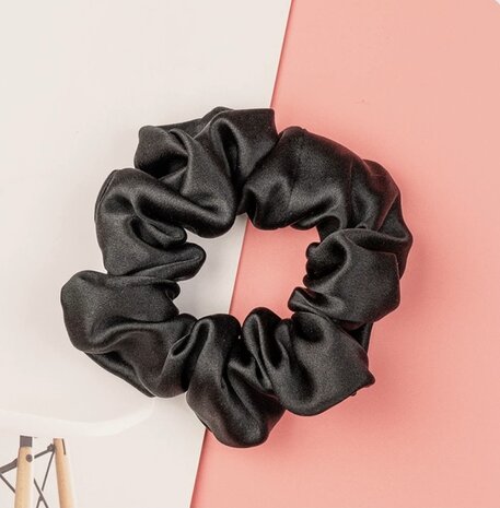 Linnen & Silk 19 Momme Silk Casual Scrunchie 3.5CM M - Satin Zwart