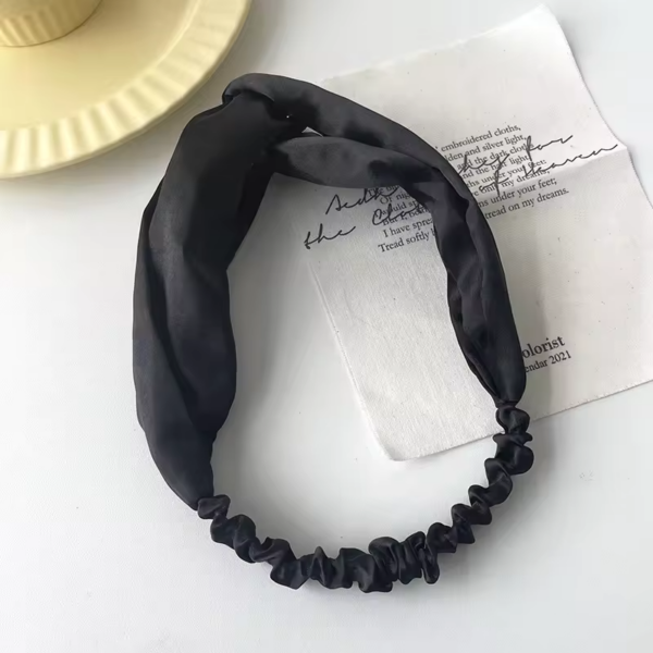 Linnen & Silk 19 Momme Silk "Love Your Hair" Kuisstijl Haarband - Satin Zwart